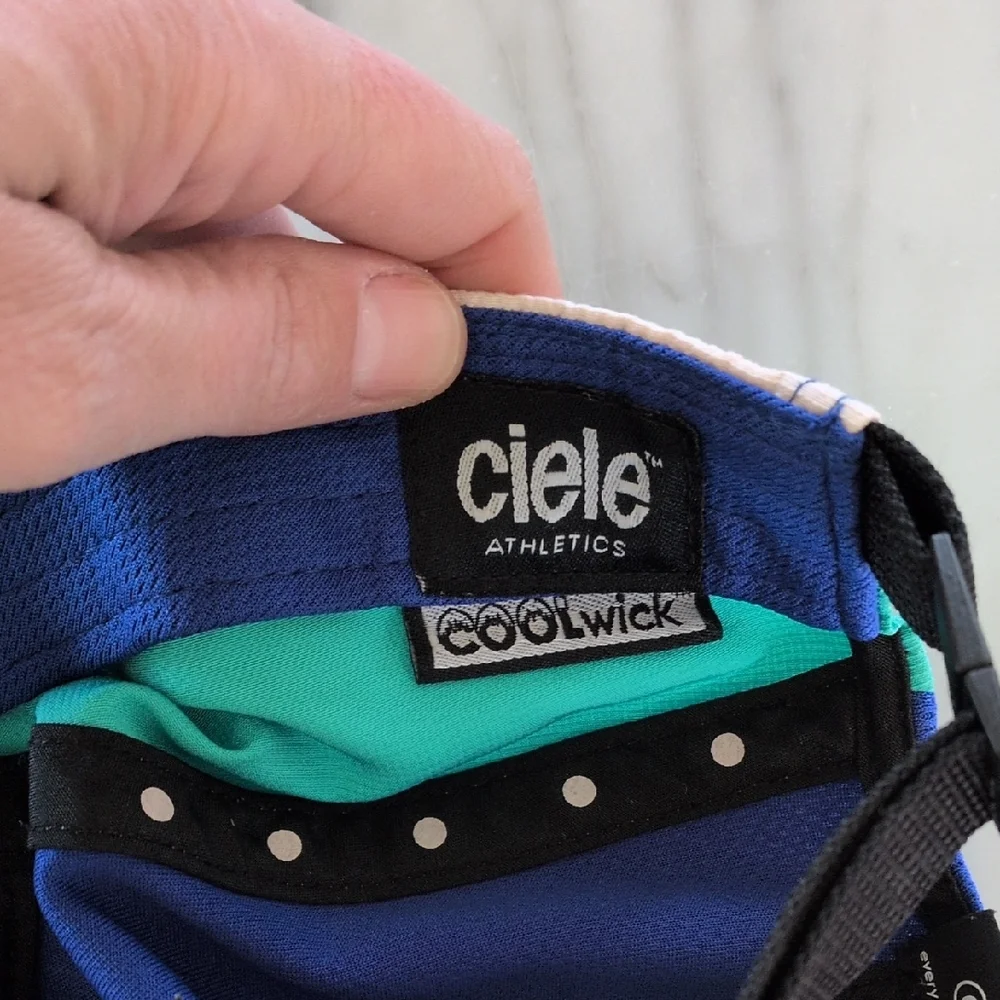 Ciele Five-Panel Running Hat - Picture 7 of 8